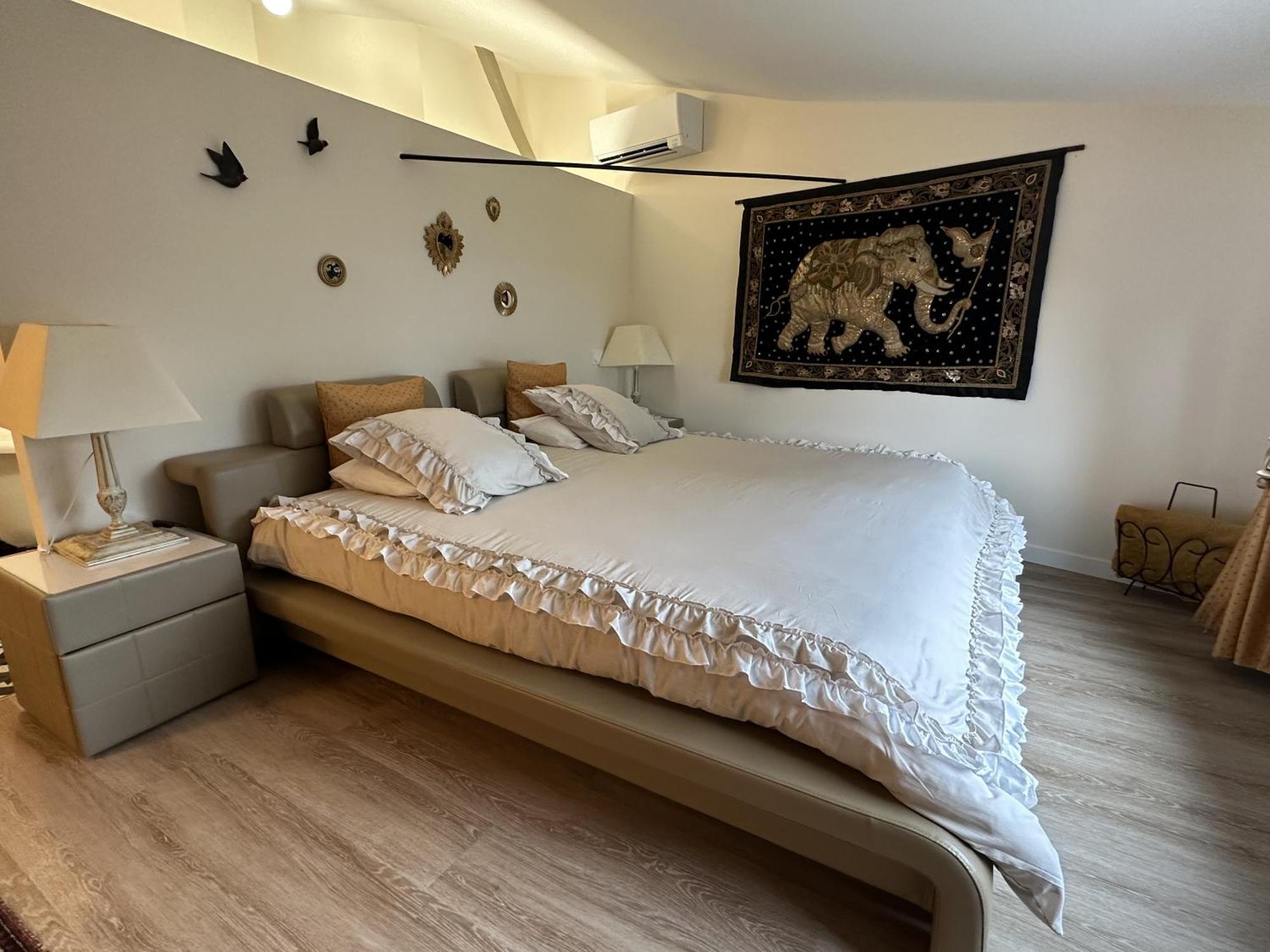 Maison Jeroboam Saint Estephe Ruang foto