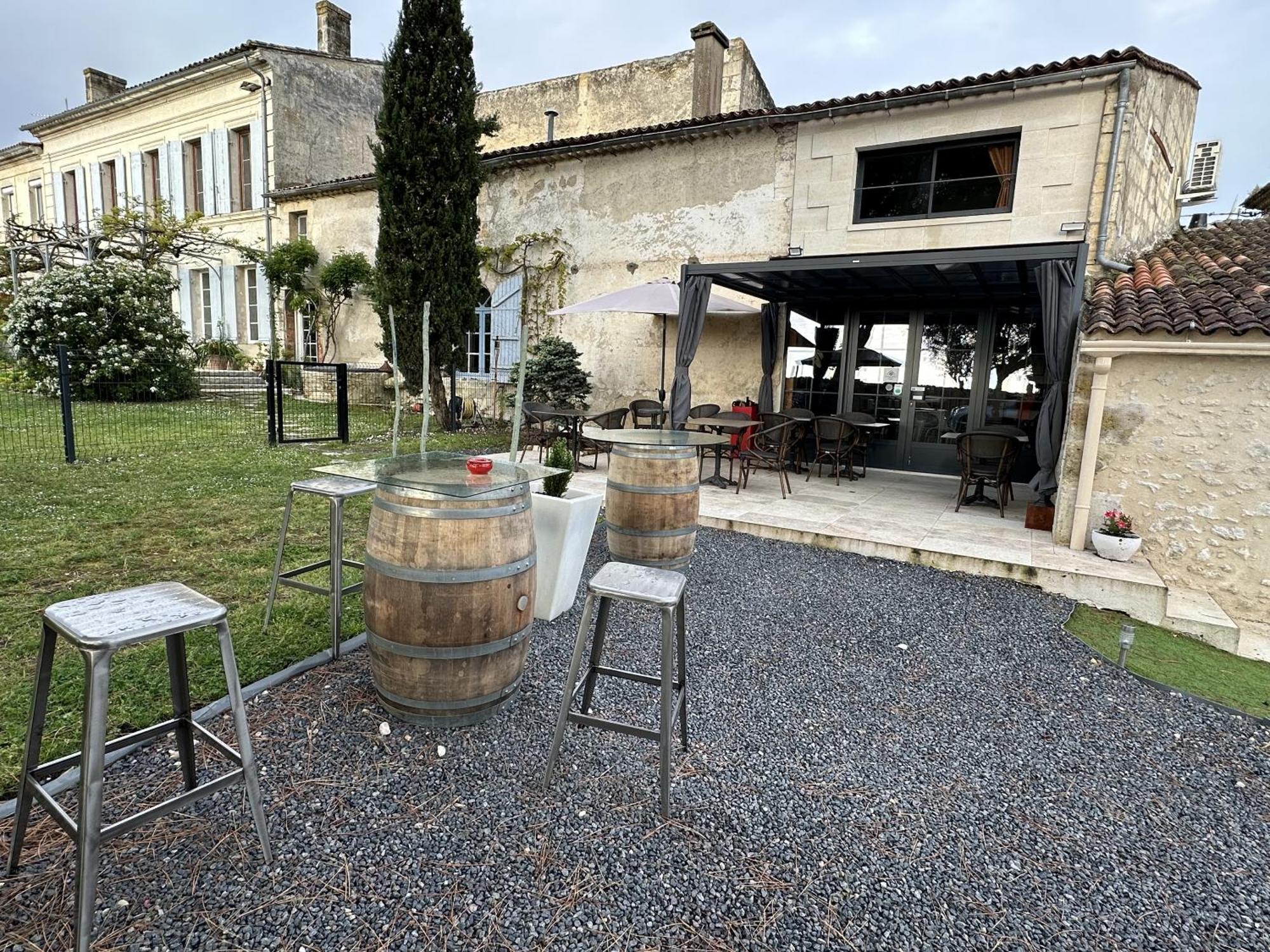 Maison Jeroboam Saint Estephe Bagian luar foto
